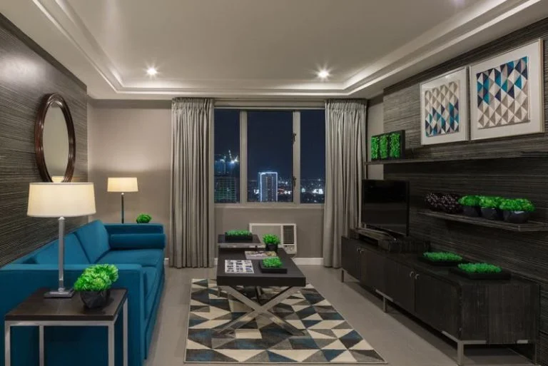 Have a Quick Staycation Getaway at the Heart of the Metro in Astoria Plaza